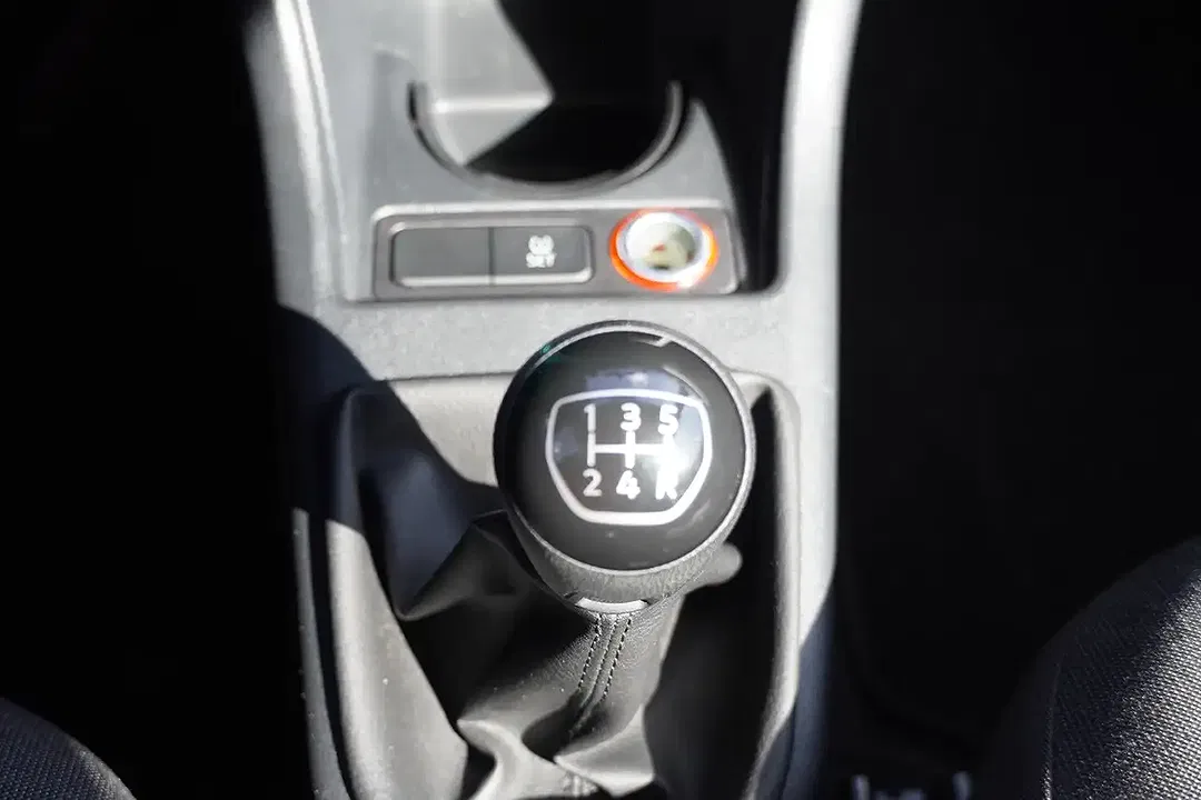 Volkswagen up! - Thumbnail 12