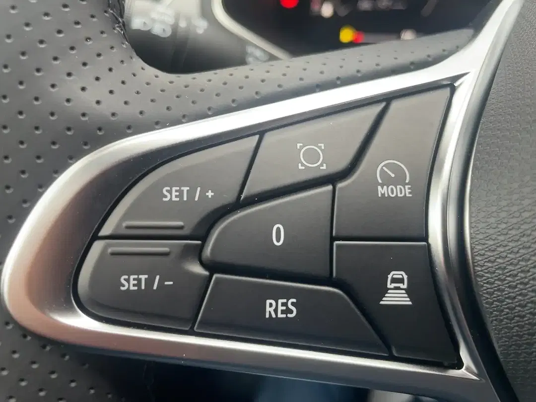 Renault Captur - Thumbnail 15