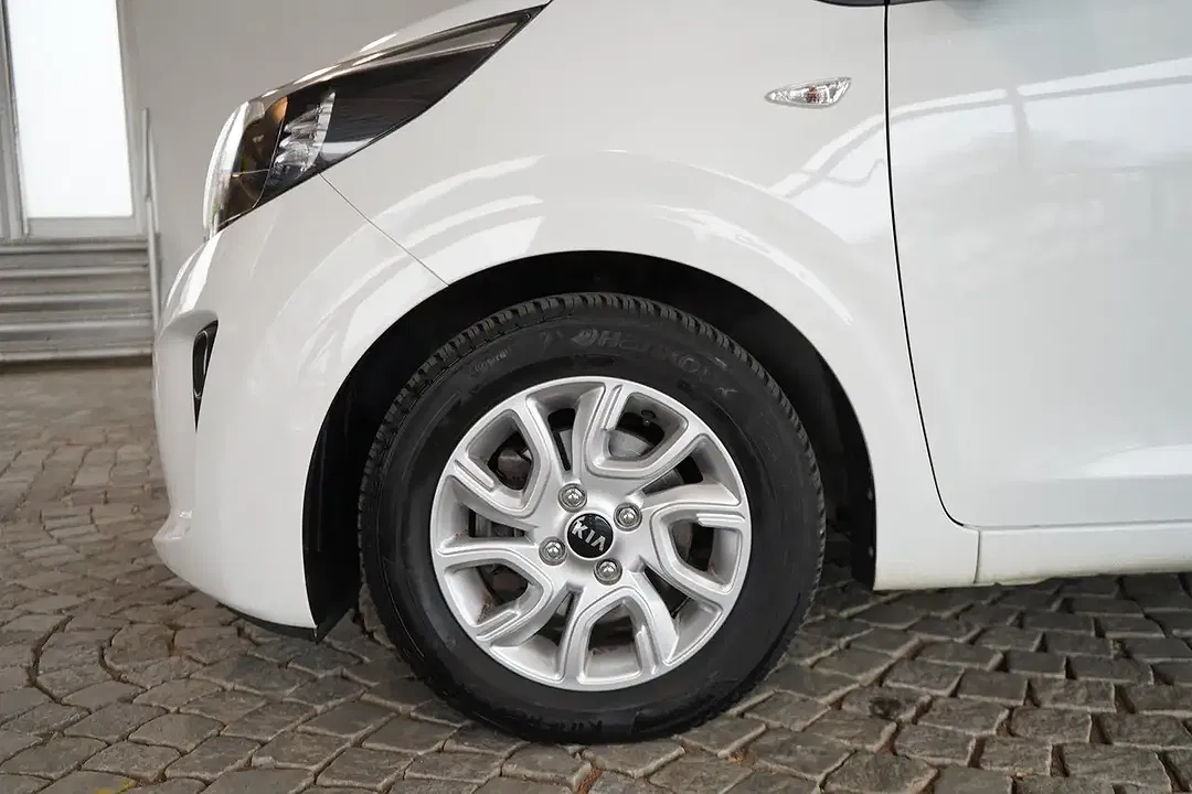 Kia Picanto - Thumbnail 8