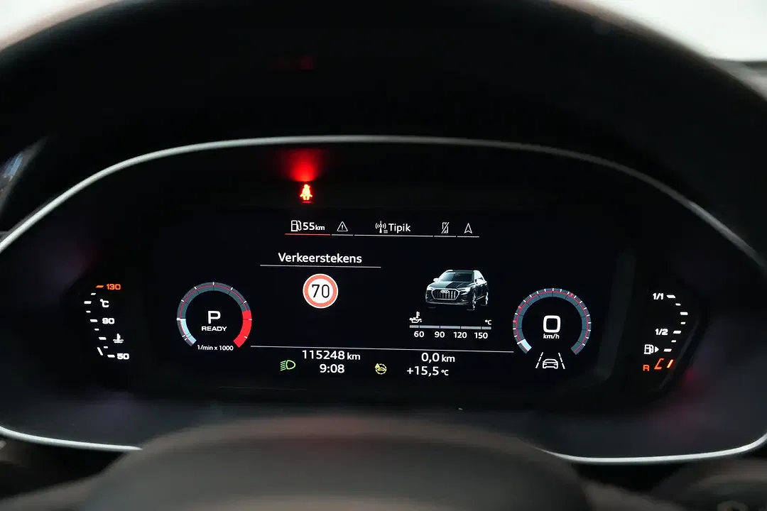 Audi Q3 - Thumbnail 9
