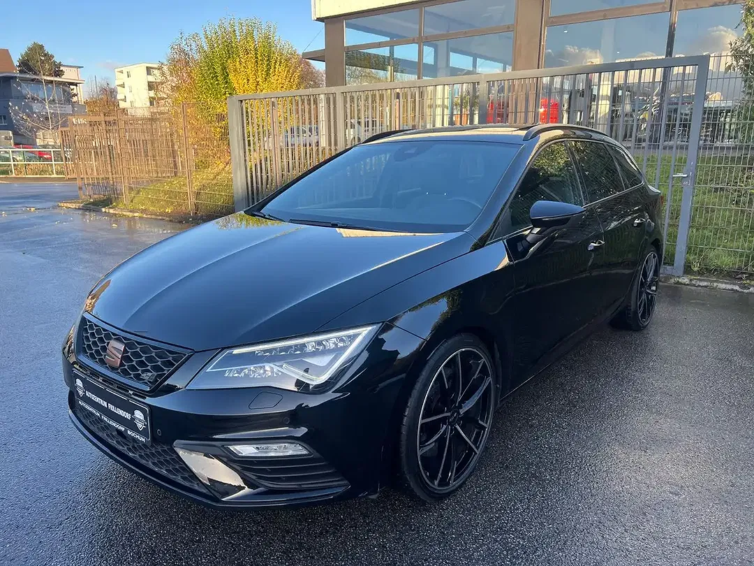 SEAT Leon - Thumbnail 1