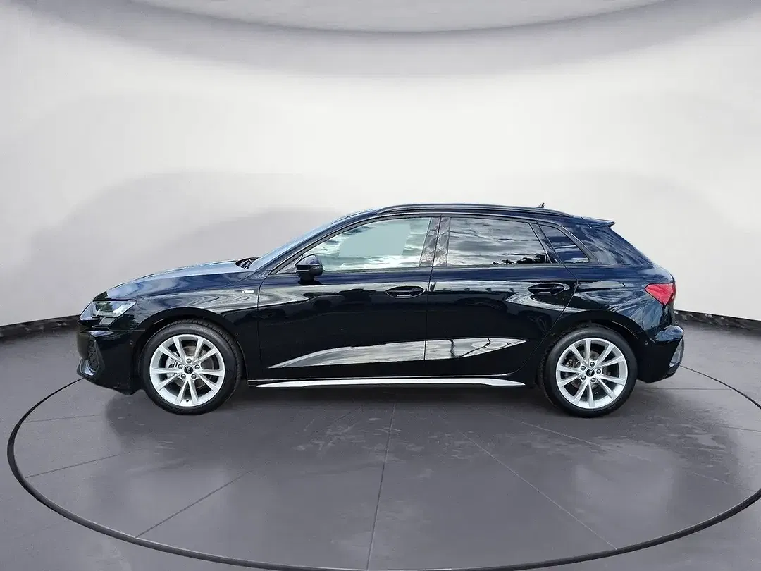 Audi A3 - Thumbnail 5