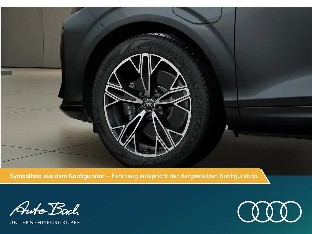 Audi Q3 - Thumbnail 6