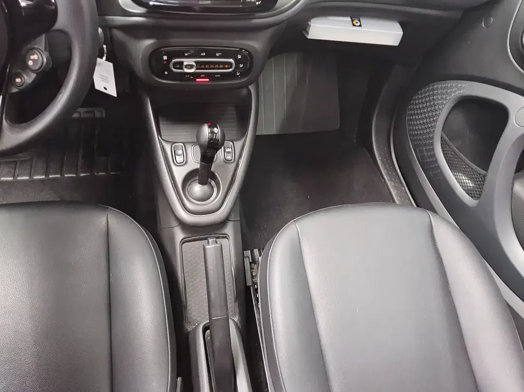 smart forTwo - Thumbnail 5