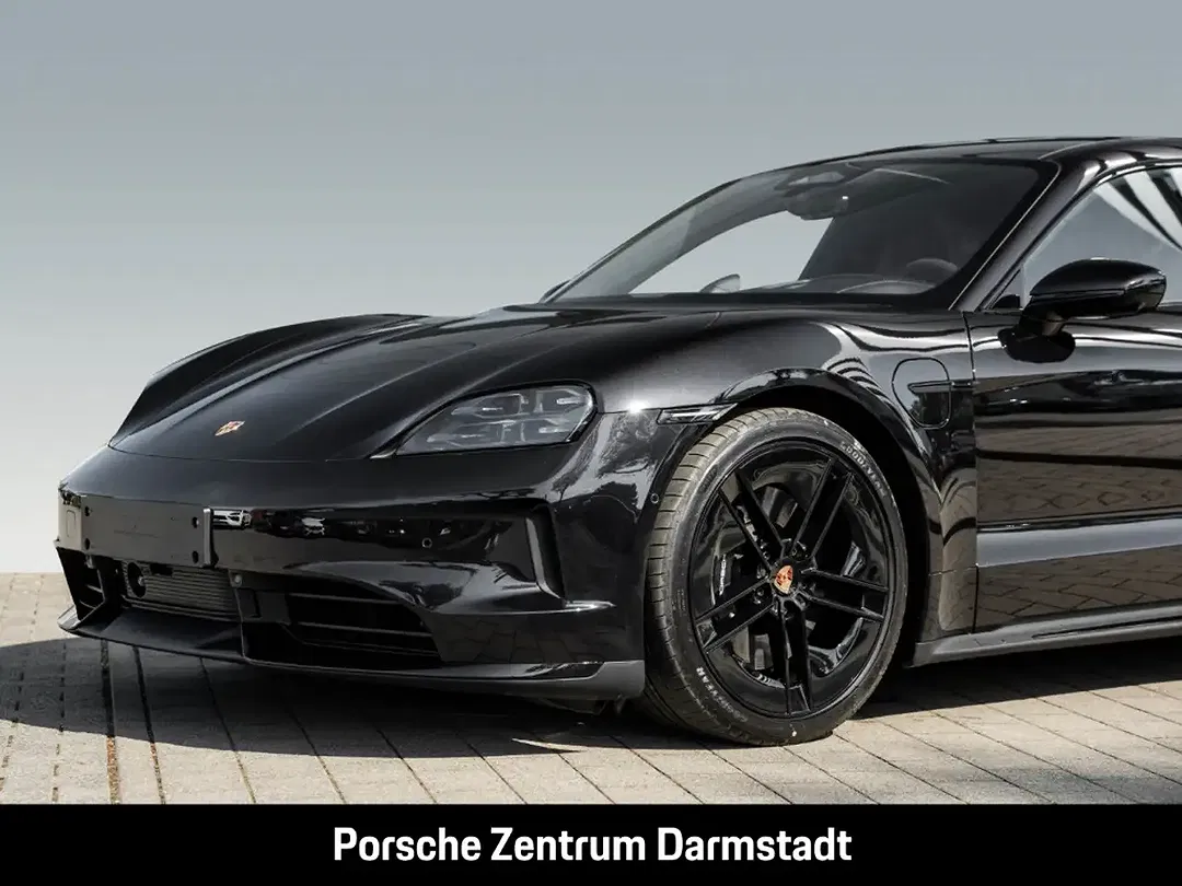 Porsche Taycan - Thumbnail 9
