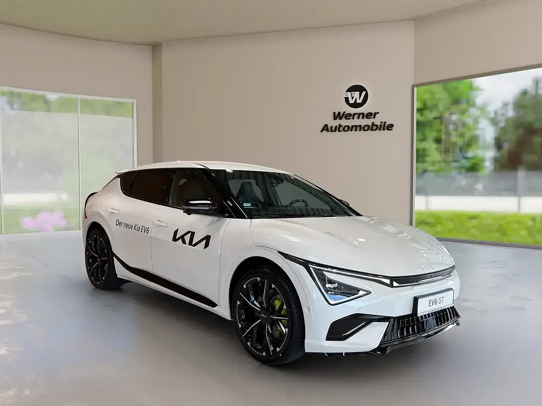 Kia EV6 - Thumbnail 3