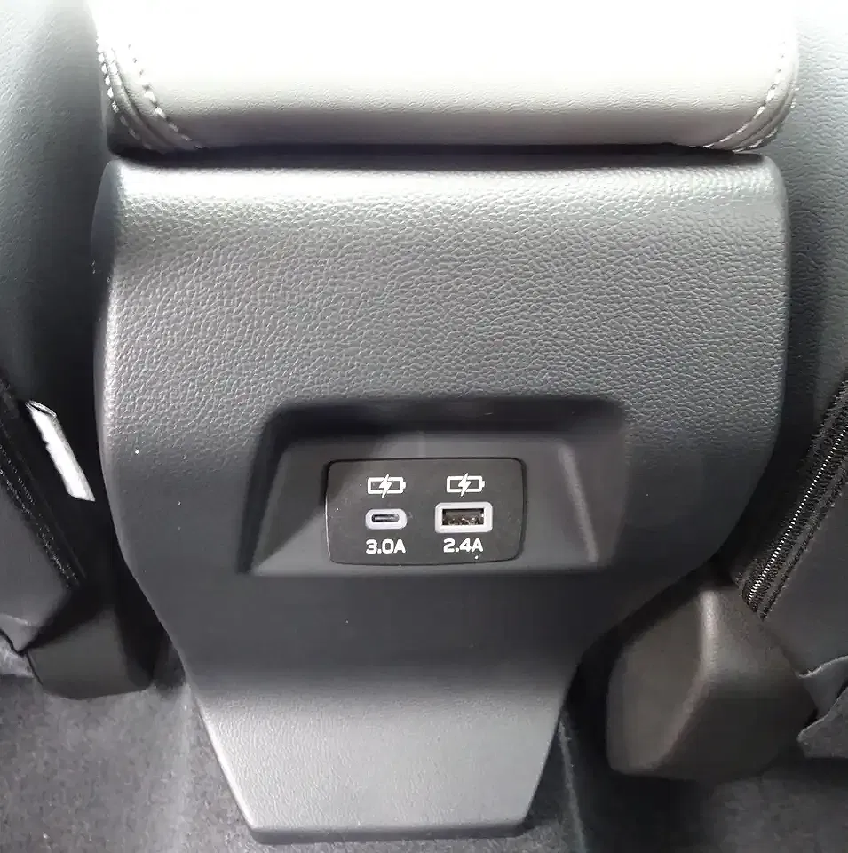 Subaru Crosstrek - Thumbnail 12