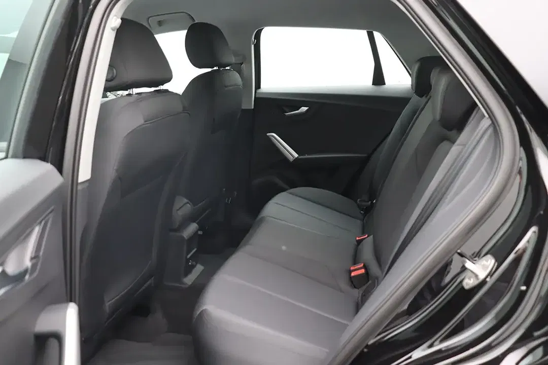Audi Q2 - Thumbnail 11