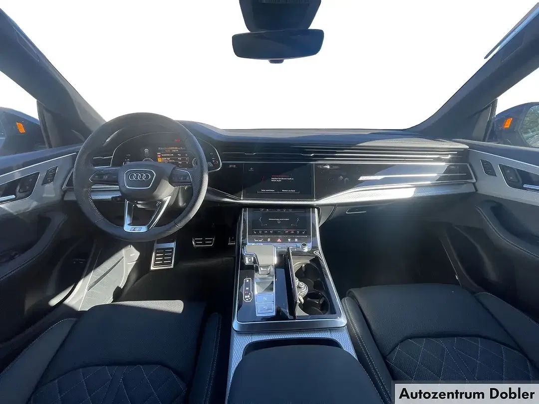 Audi Q8 - Thumbnail 13
