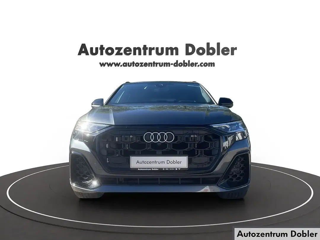 Audi Q8 - Thumbnail 2