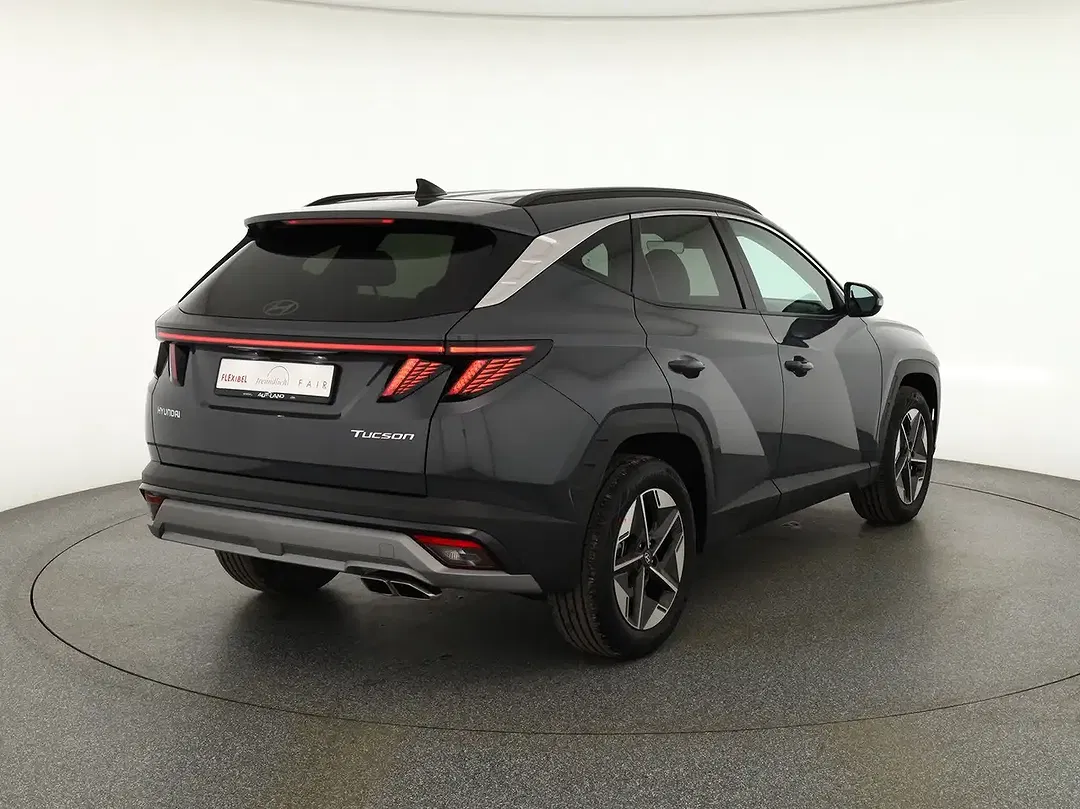 Hyundai TUCSON - Thumbnail 5