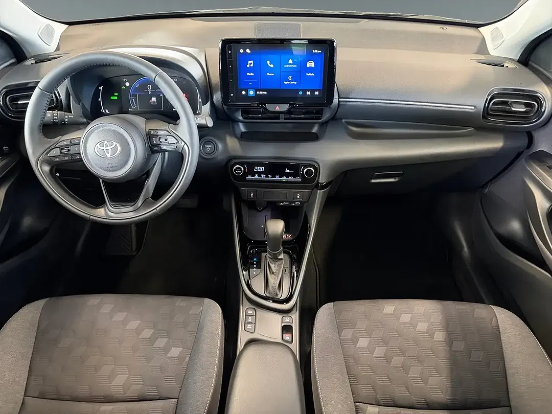 Toyota Yaris - Thumbnail 9