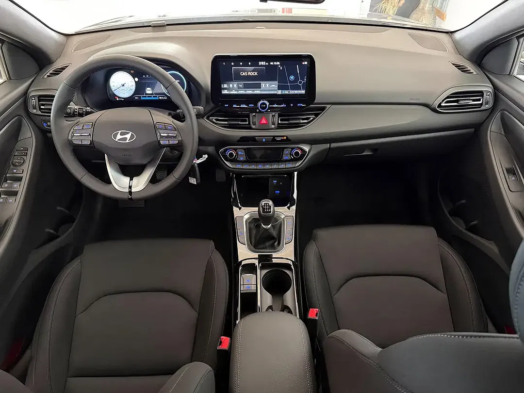 Hyundai i30 - Thumbnail 9