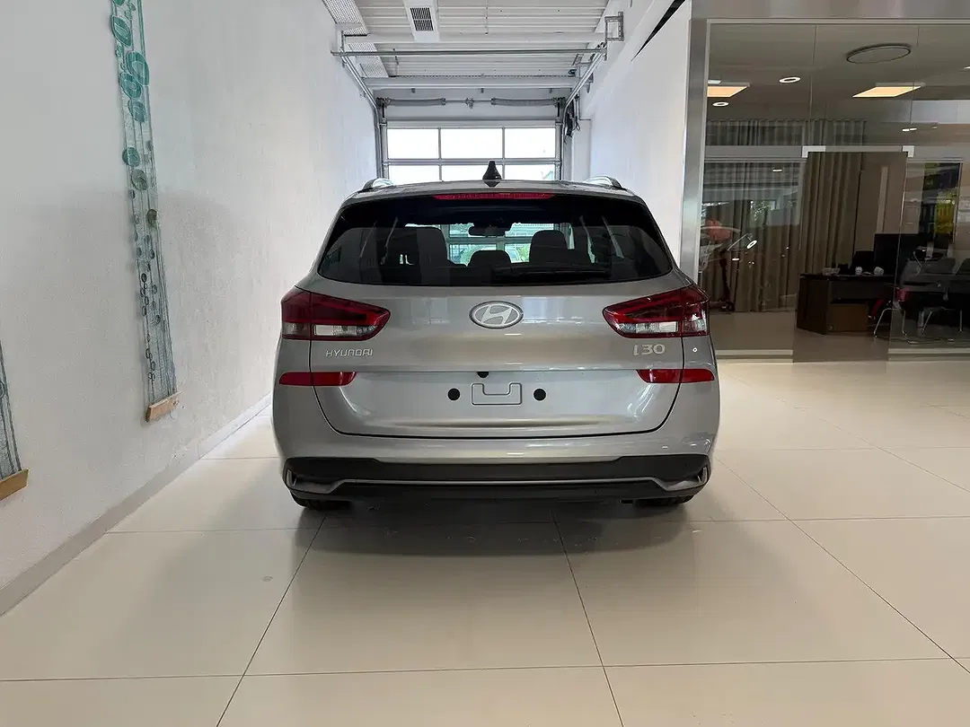 Hyundai i30 - Thumbnail 5