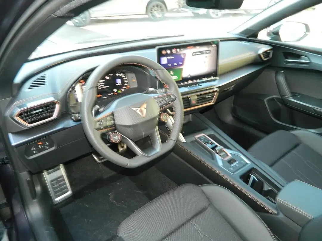 CUPRA Leon - Thumbnail 10