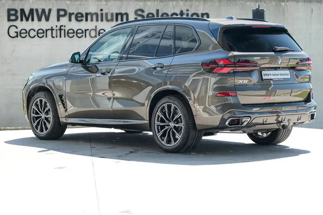 BMW X5 - Thumbnail 5
