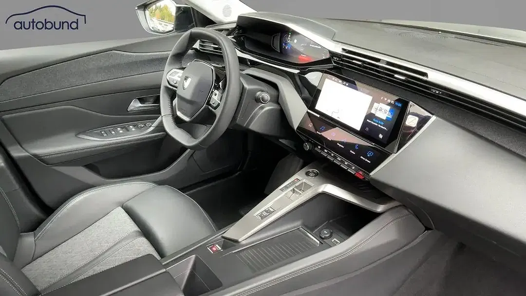 Peugeot 408 - Thumbnail 25