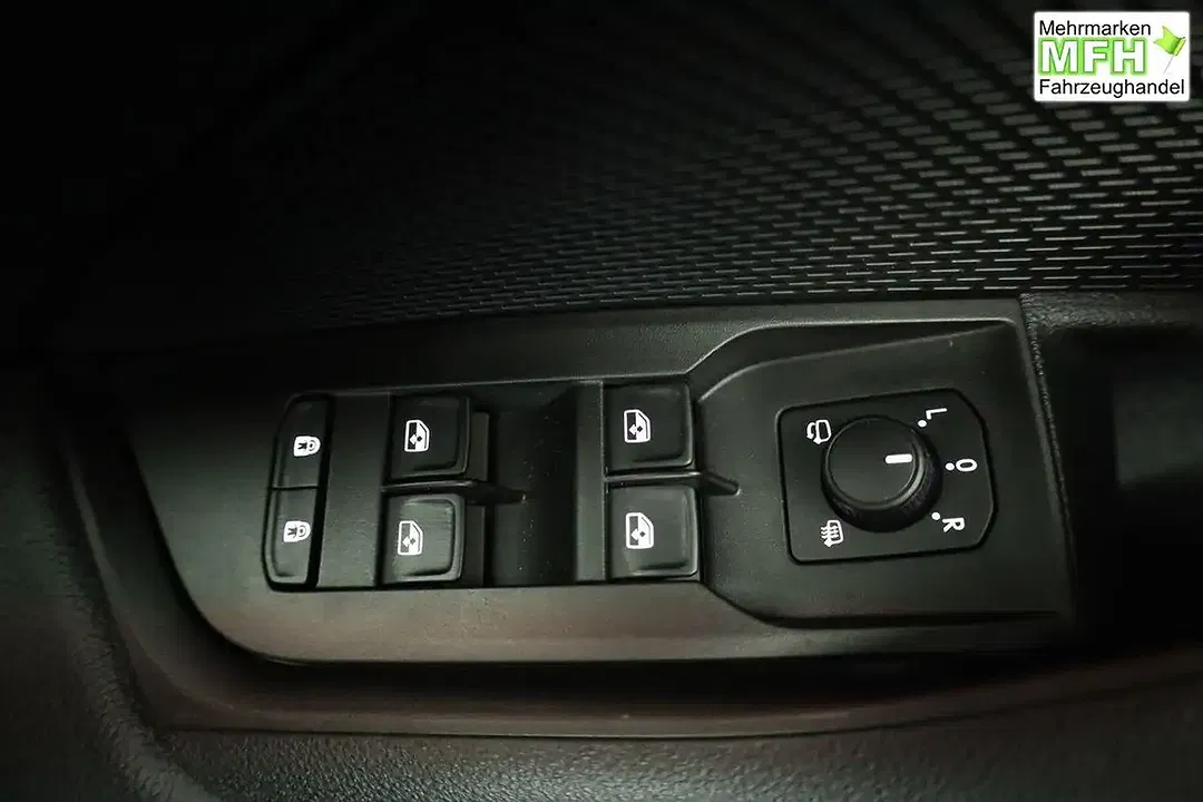 Skoda Octavia - Thumbnail 7