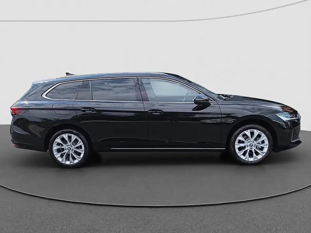 Skoda Superb - Thumbnail 11