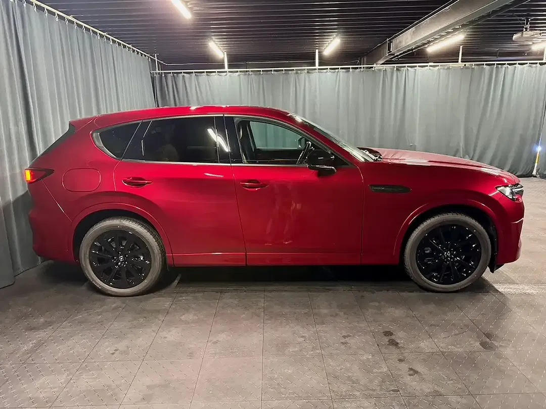 Mazda CX-60 - Thumbnail 4