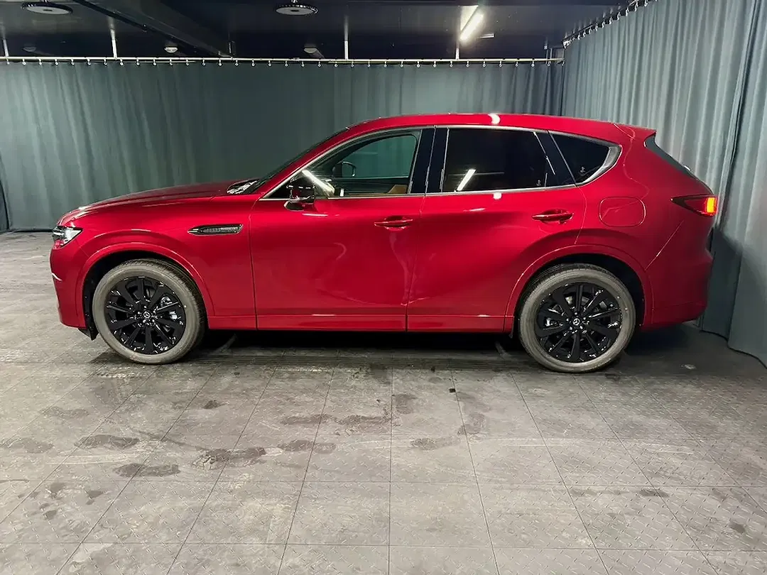 Mazda CX-60 - Thumbnail 5
