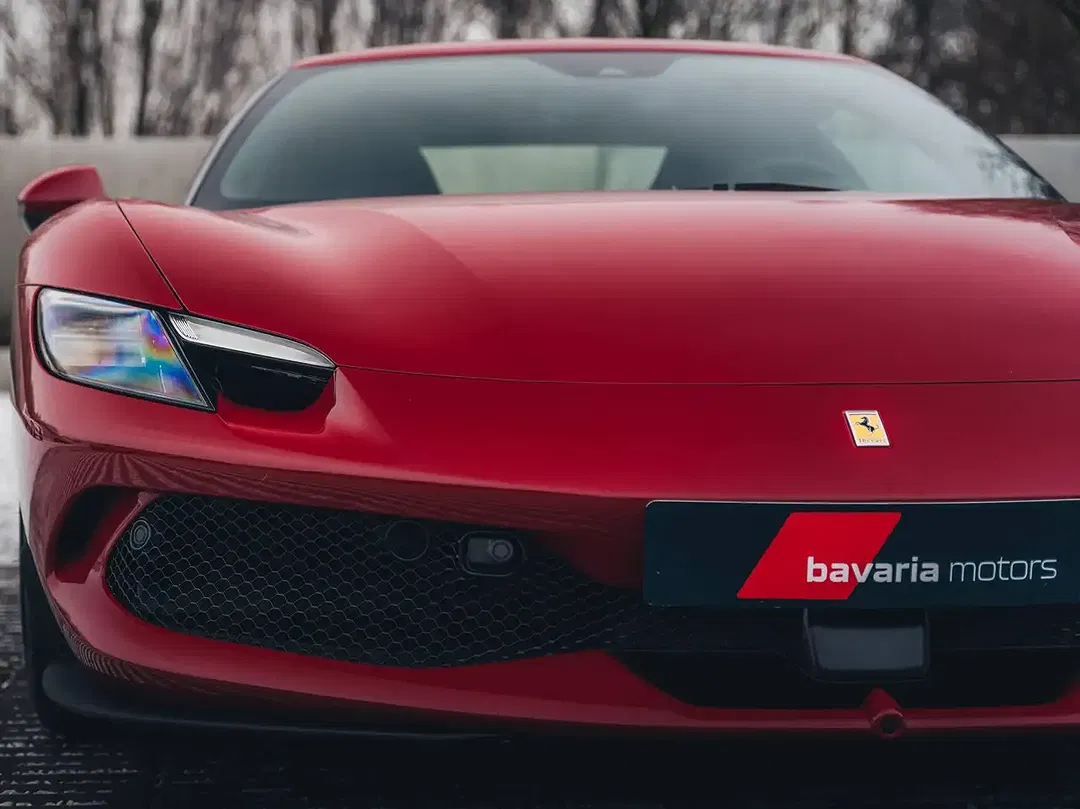 Ferrari 296 GTB - Thumbnail 4