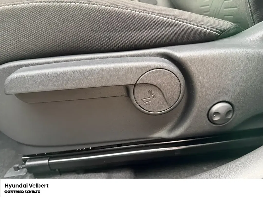 Hyundai KONA - Thumbnail 11