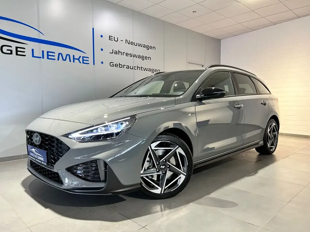 Hyundai i30 - Thumbnail 1