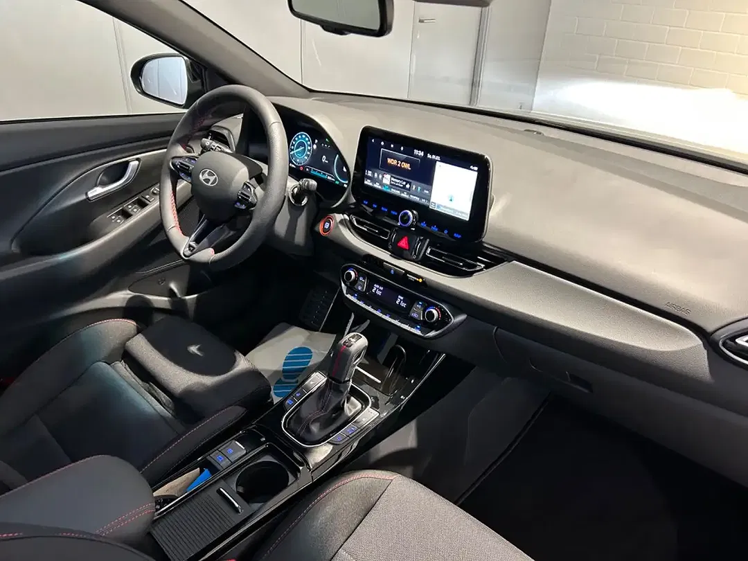 Hyundai i30 - Thumbnail 15