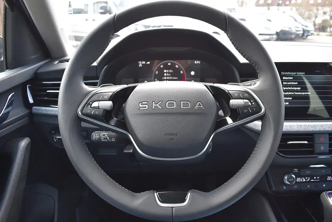 Skoda Kamiq - Thumbnail 15