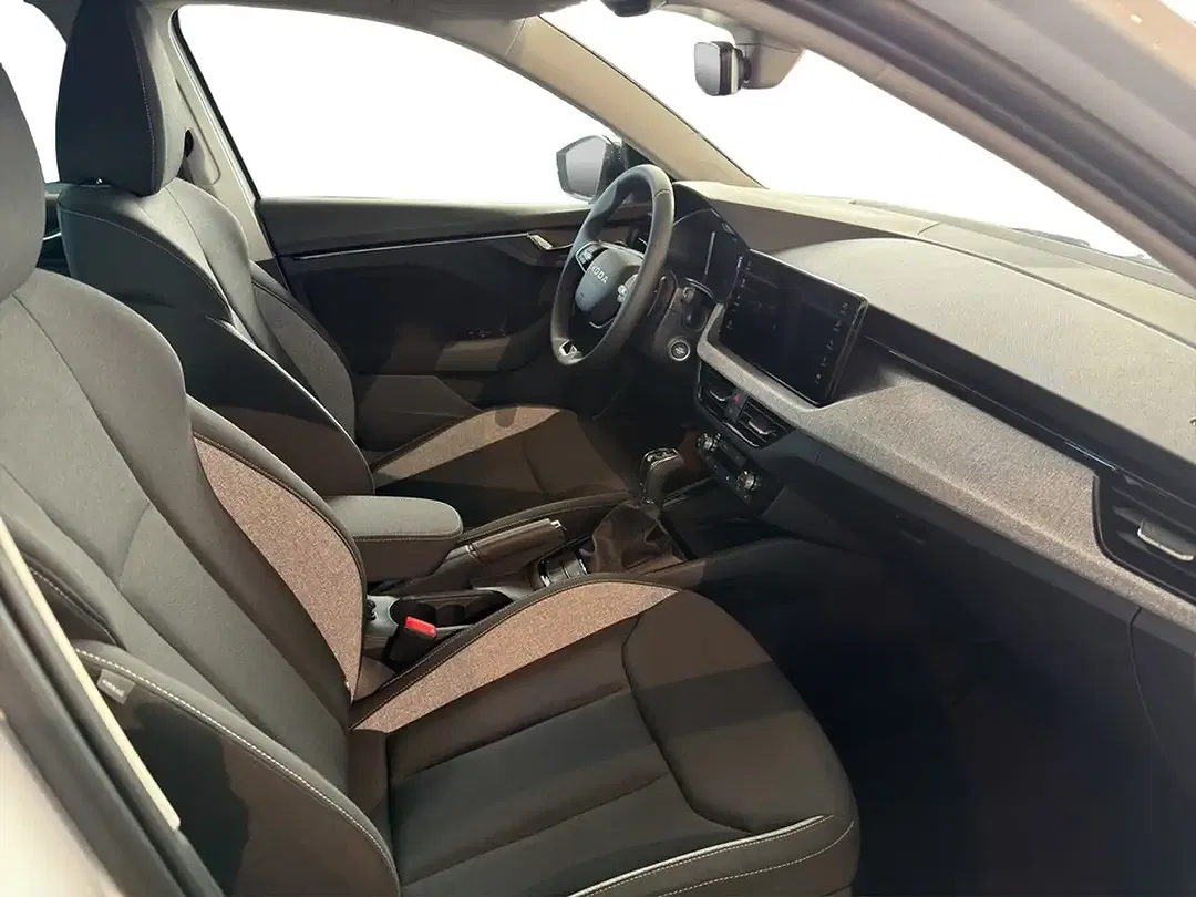 Skoda Scala - Thumbnail 8