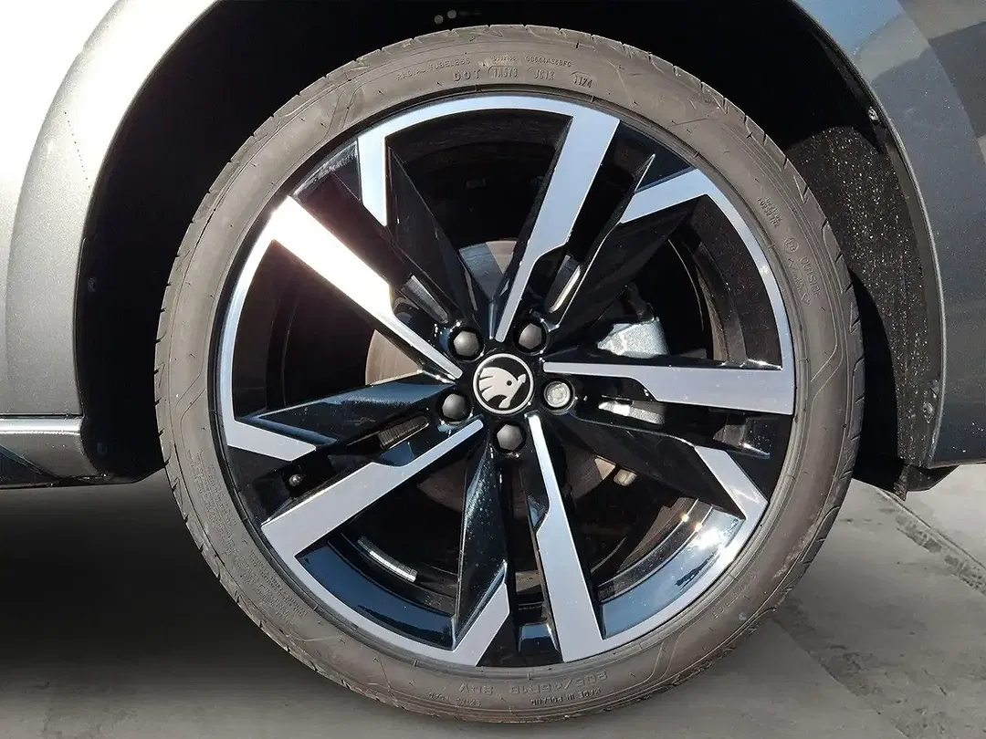 Skoda Scala - Thumbnail 8