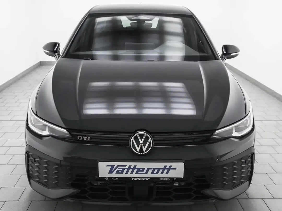 Volkswagen Golf GTI - Thumbnail 2
