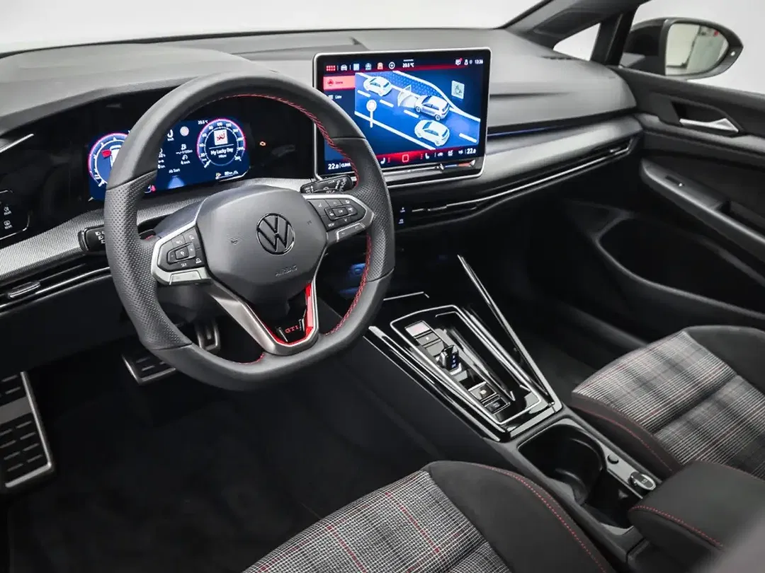 Volkswagen Golf GTI - Thumbnail 8