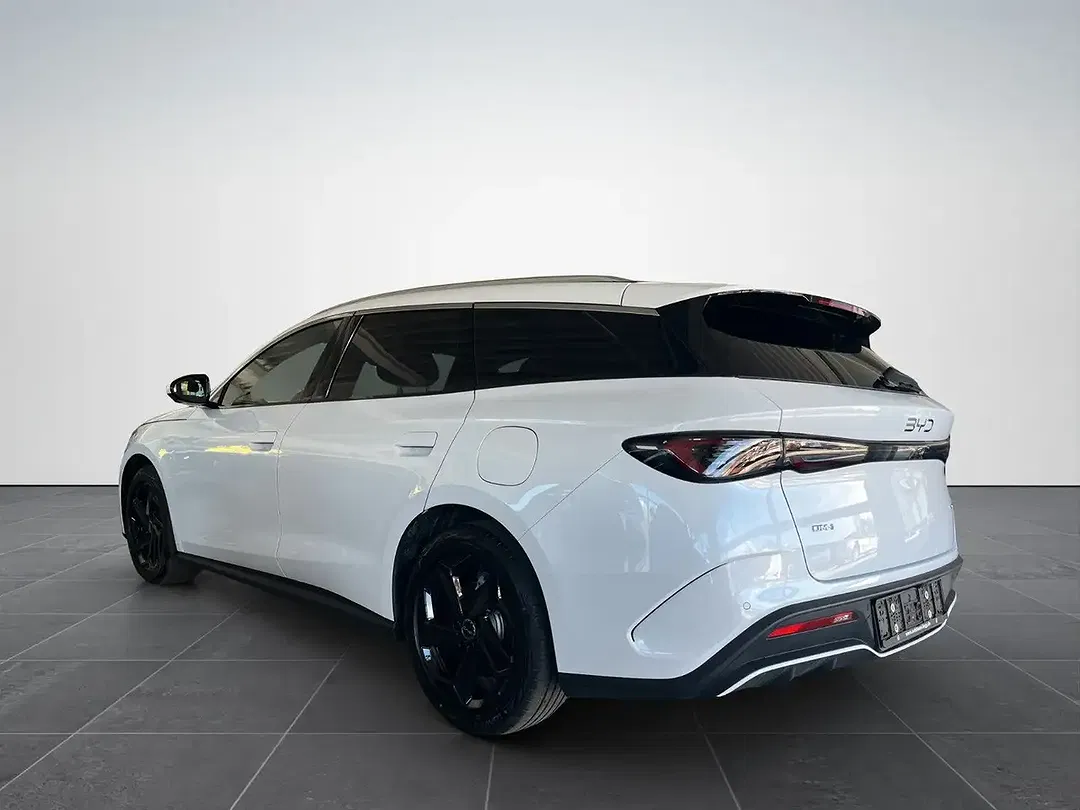 BYD Seal 6 - Thumbnail 5