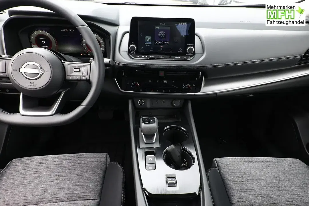 Nissan X-Trail - Thumbnail 7