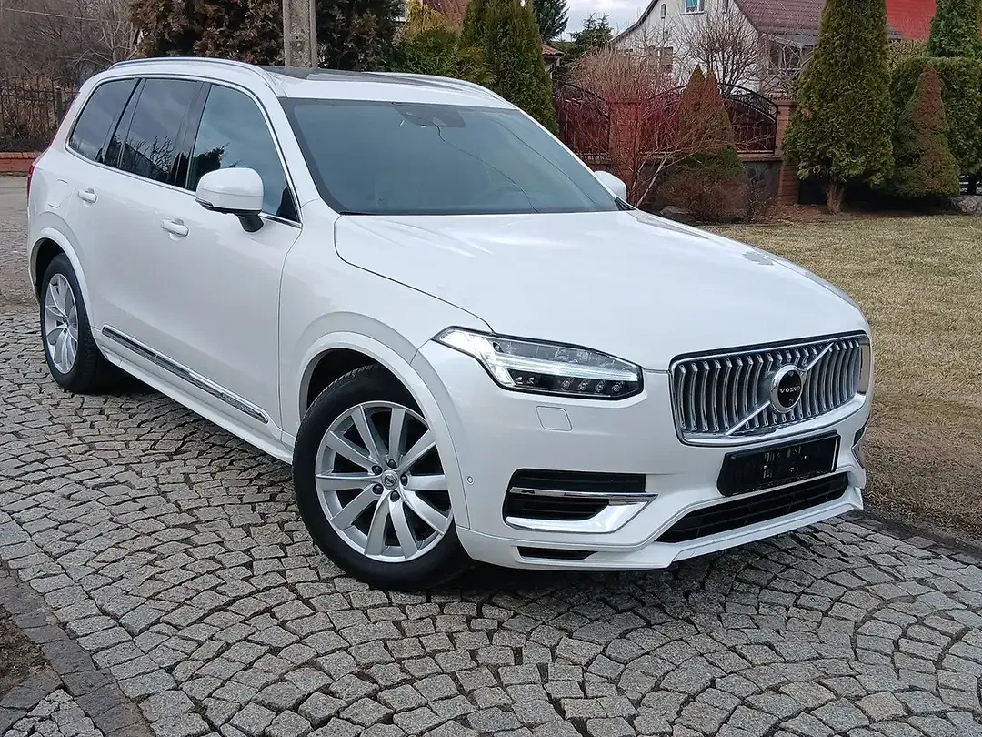 Volvo XC90 - Thumbnail 5
