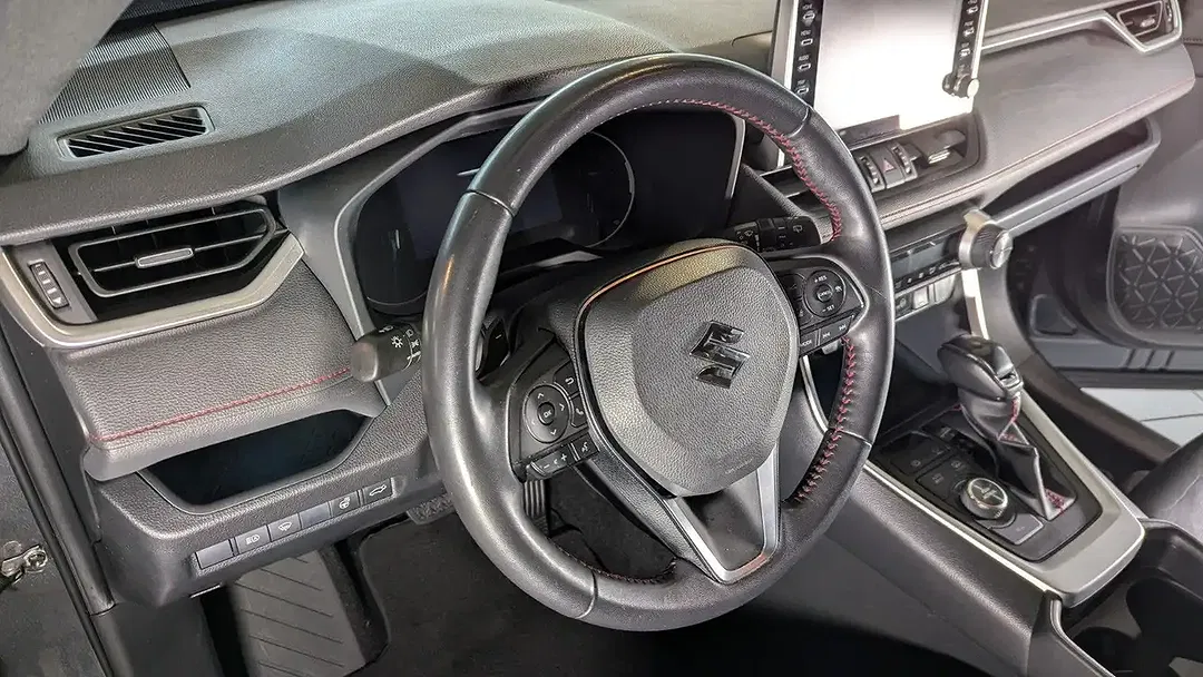 Suzuki Across - Thumbnail 10