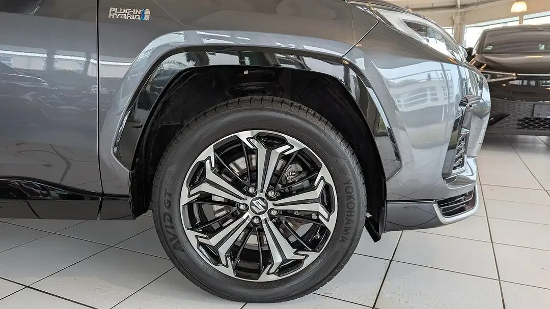 Suzuki Across - Thumbnail 3