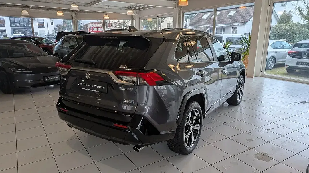 Suzuki Across - Thumbnail 4