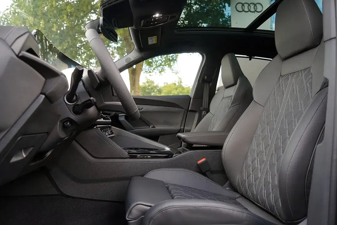 Audi Q5 - Thumbnail 12