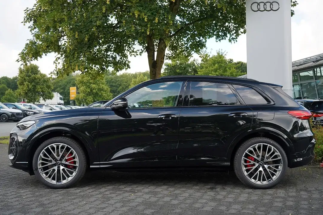 Audi Q5 - Thumbnail 5