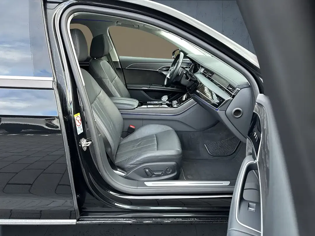 Audi A8 - Thumbnail 15