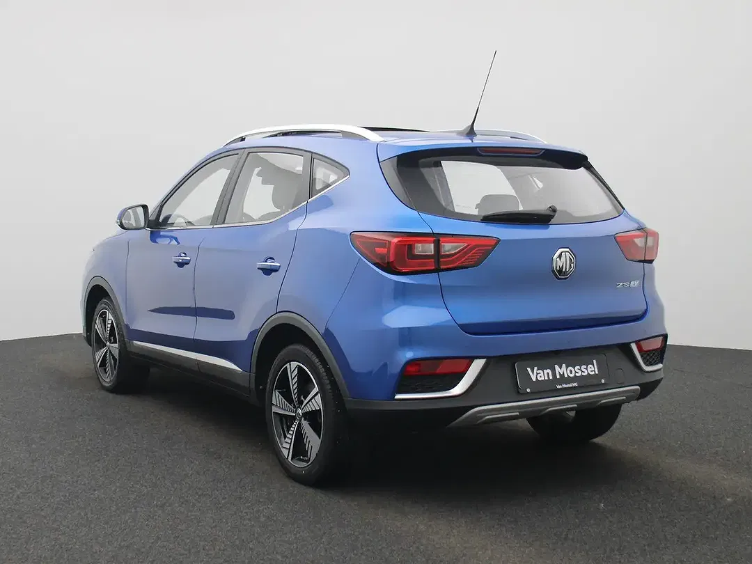 MG ZS - Thumbnail 2