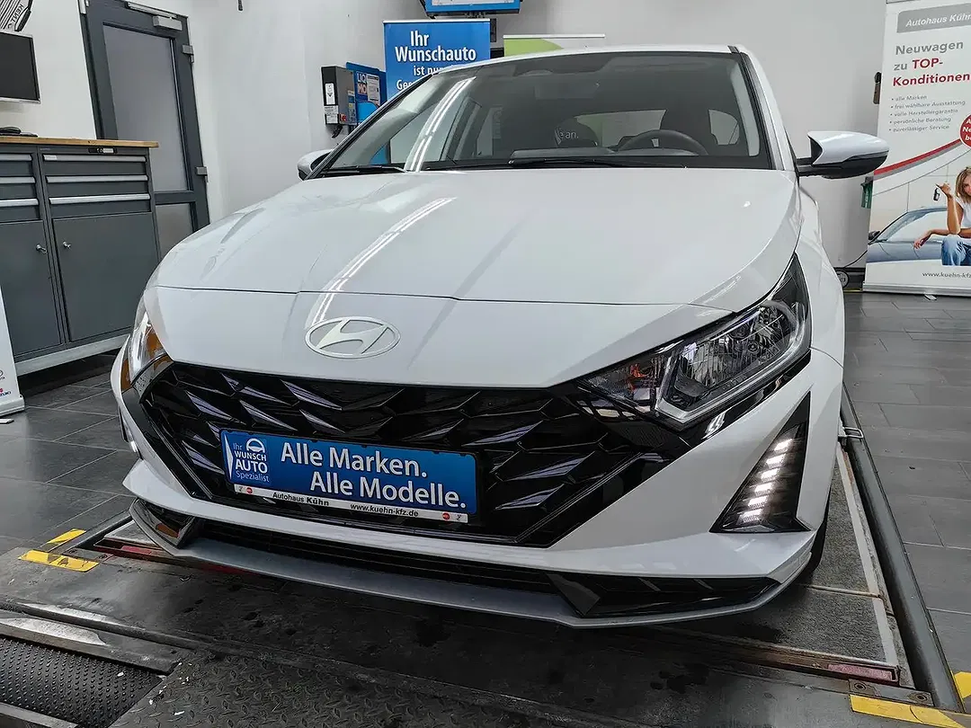 Hyundai i20 - Thumbnail 10
