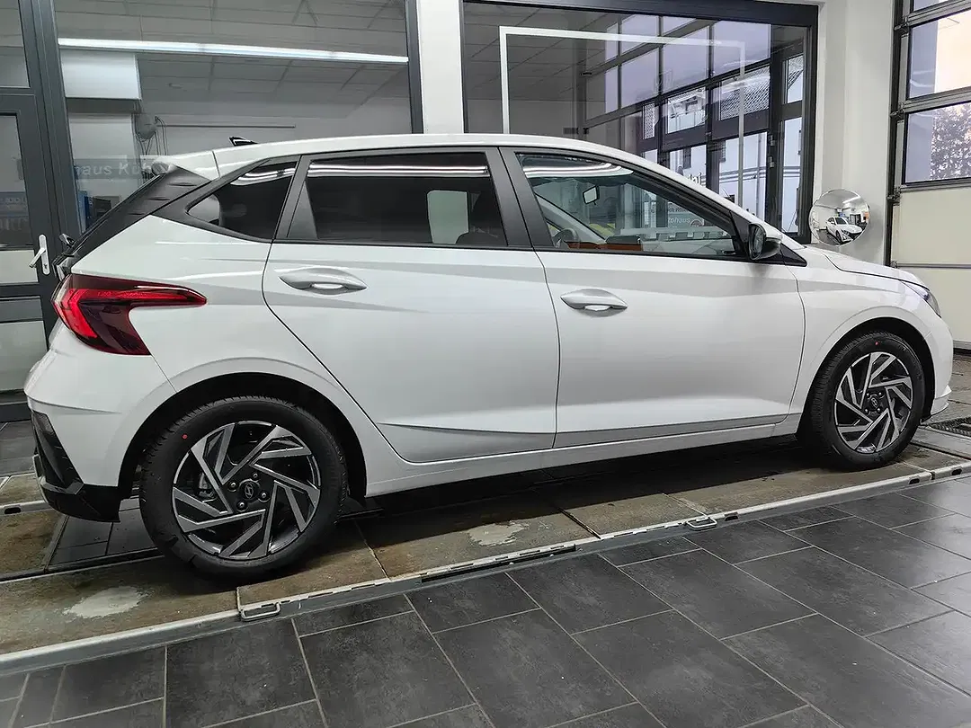 Hyundai i20 - Thumbnail 7