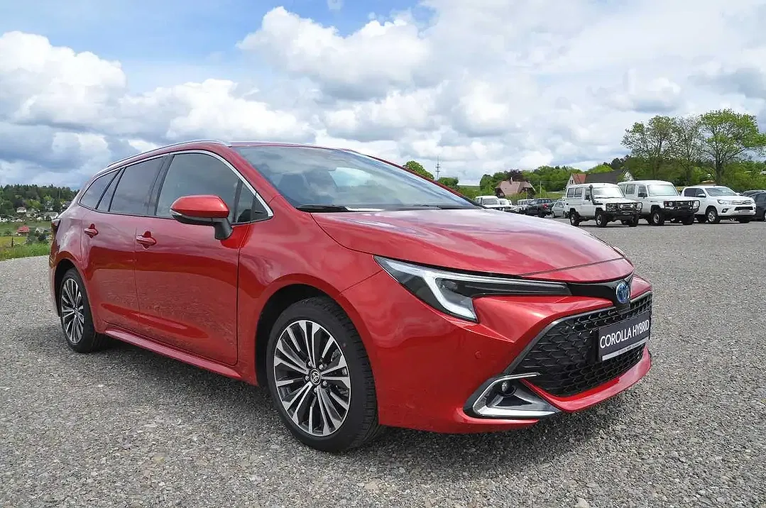 Toyota Corolla - Thumbnail 5