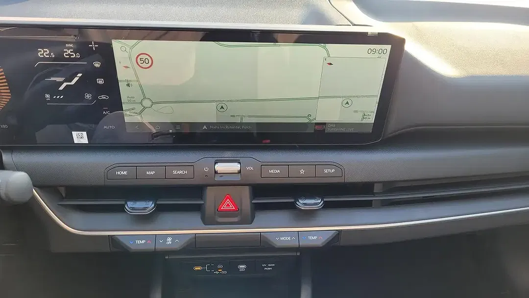 Kia K4 - Thumbnail 11
