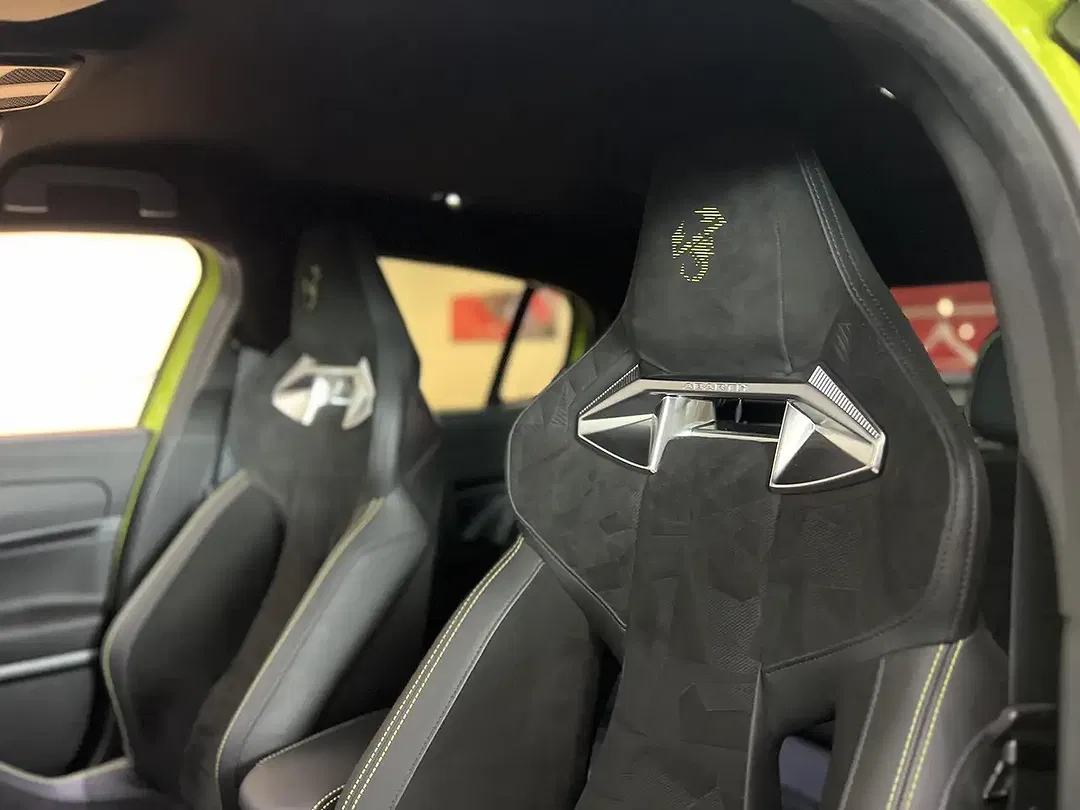 Abarth 600e - Thumbnail 14