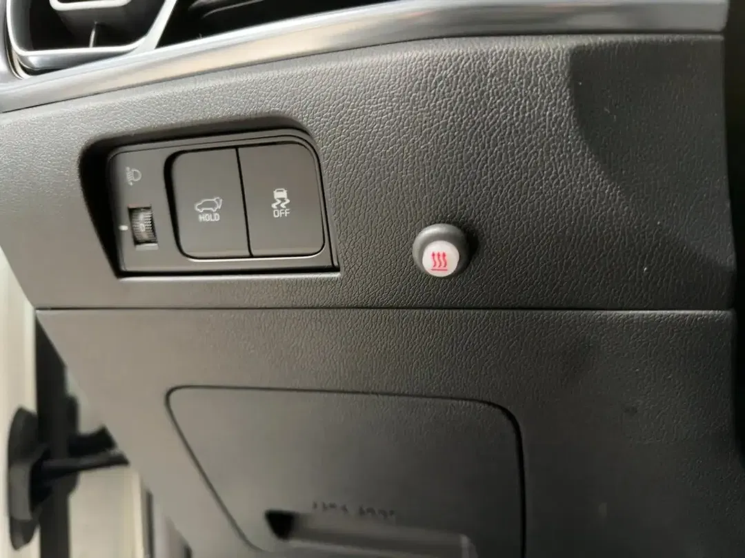 Kia Sorento - Thumbnail 13
